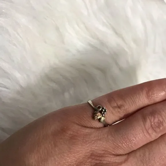 Black Hills Gold Ring Size 5.5 - Picture 7 of 8